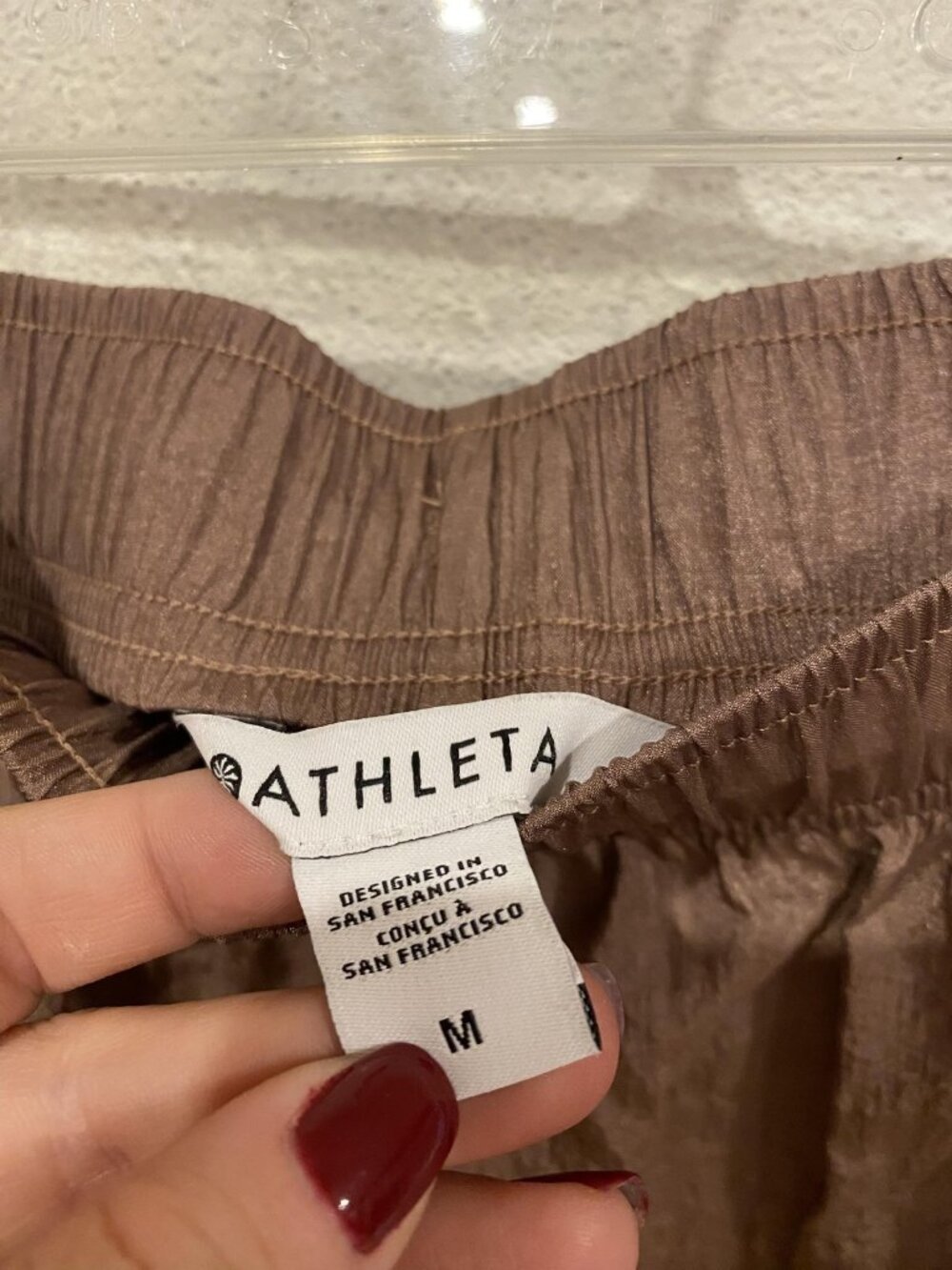 Athleta Lunar Sheen Jogger Pants Womens Medium Brown Lightweight Elastic Waist - Picture 3 of 5